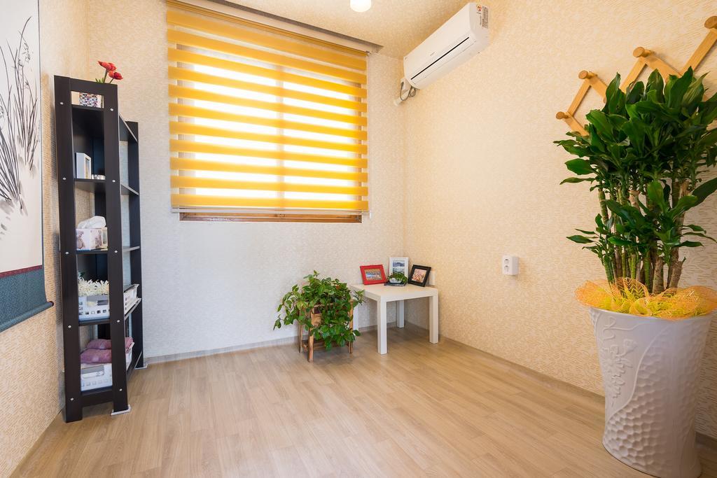 Yours Guesthouse In Tongyeong Exterior foto
